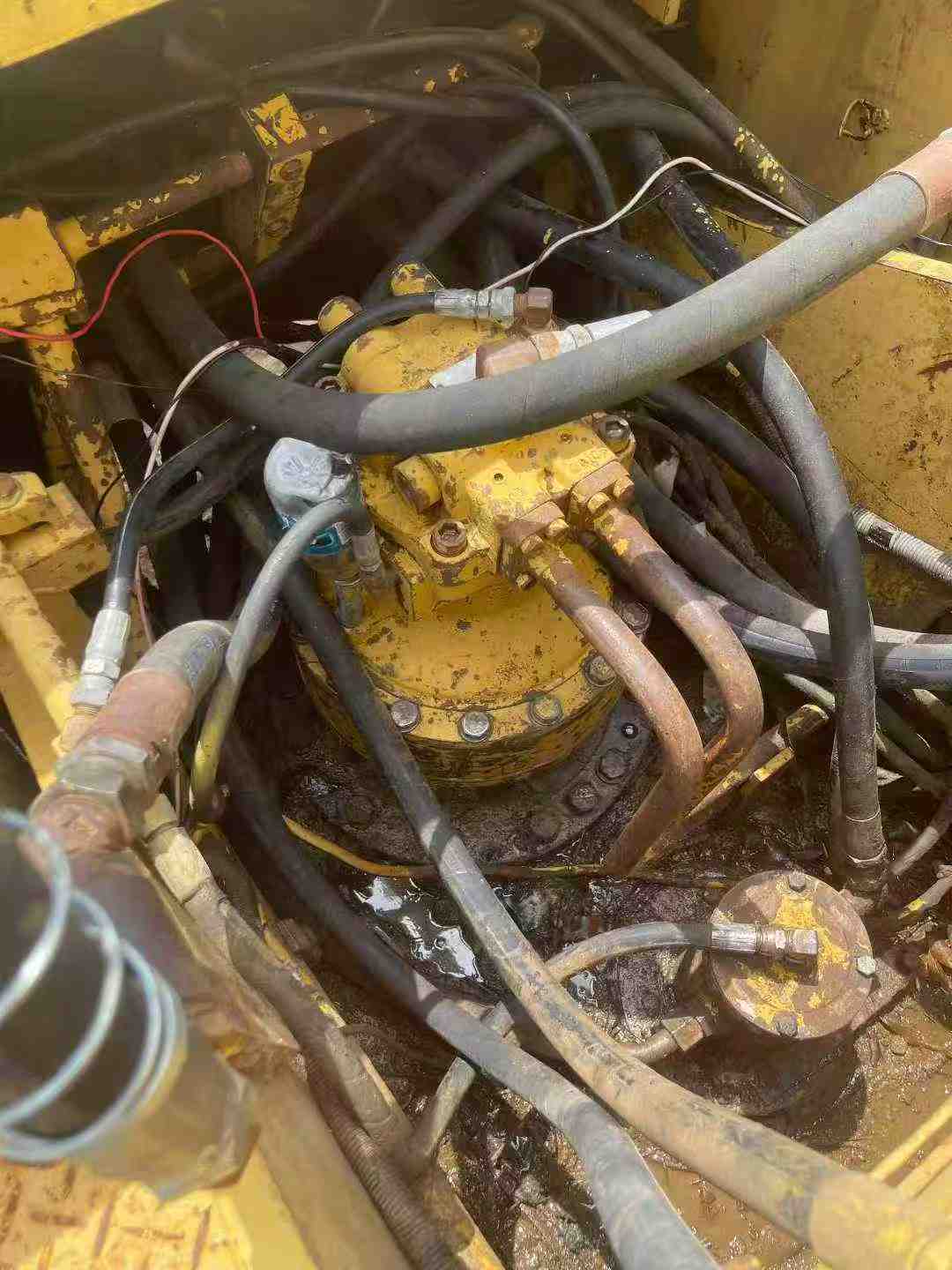 Used Caterpillar CT20 Excavator 2016 Model / 5