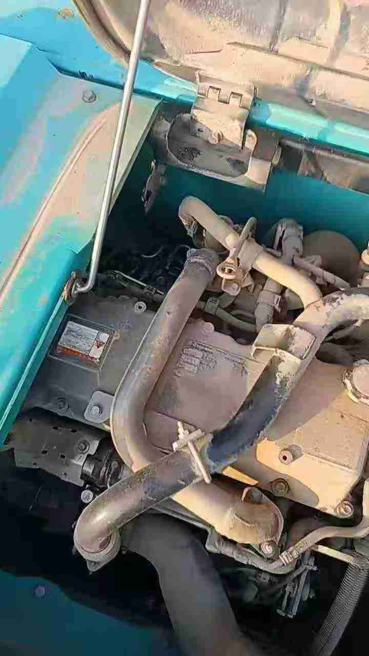 Used Kobelco SK200-10 Excavator 2016 Model / 3