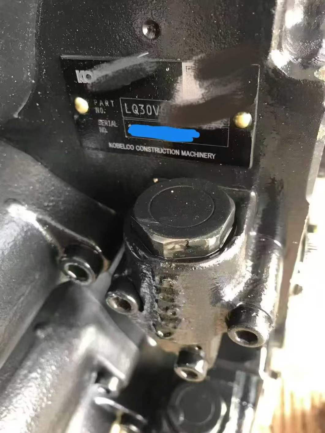 Used Kobelco  SK120-5.5 Excavator 2016 Model / 9