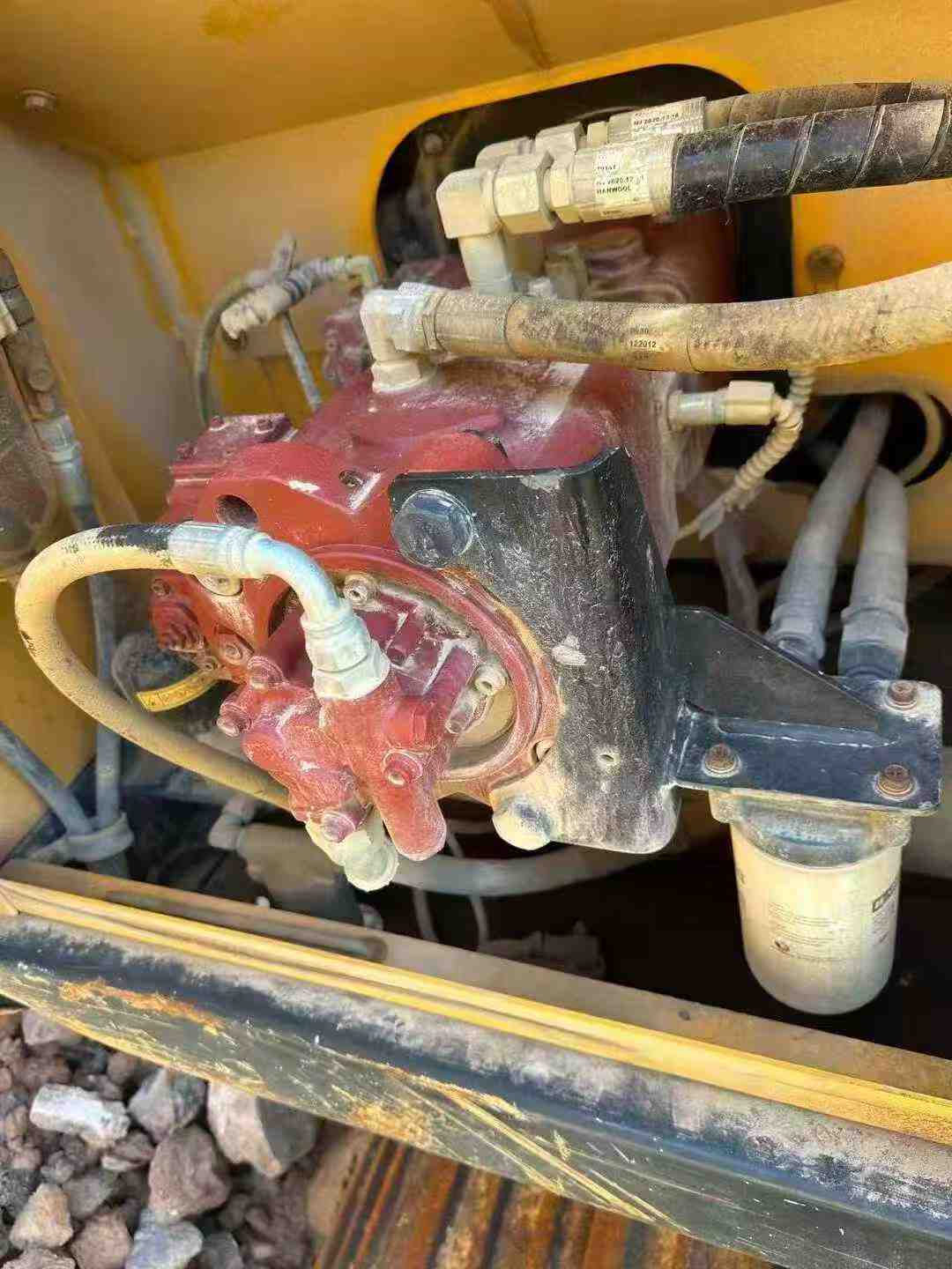 Used Hyundai R215VSN Excavator 2021 Model / 3