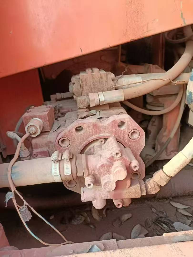 Used Doosan DX15 Excavator 2011 Model / 4