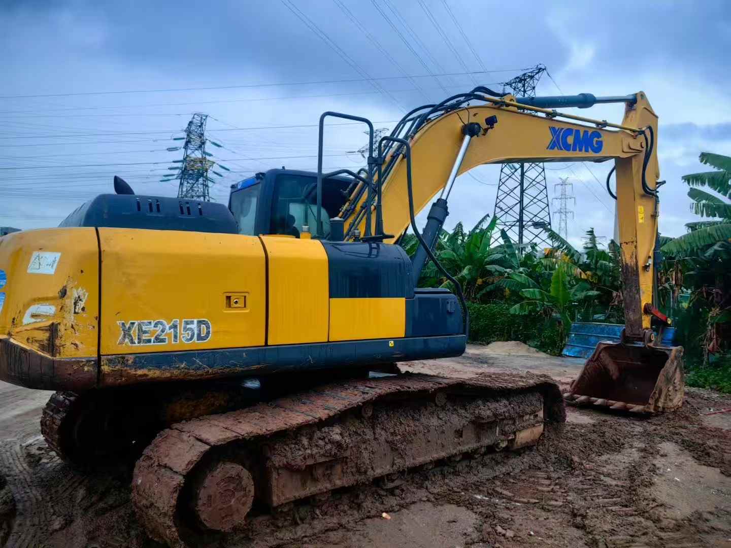 Used XCMG XE215 Excavator 2018 Model