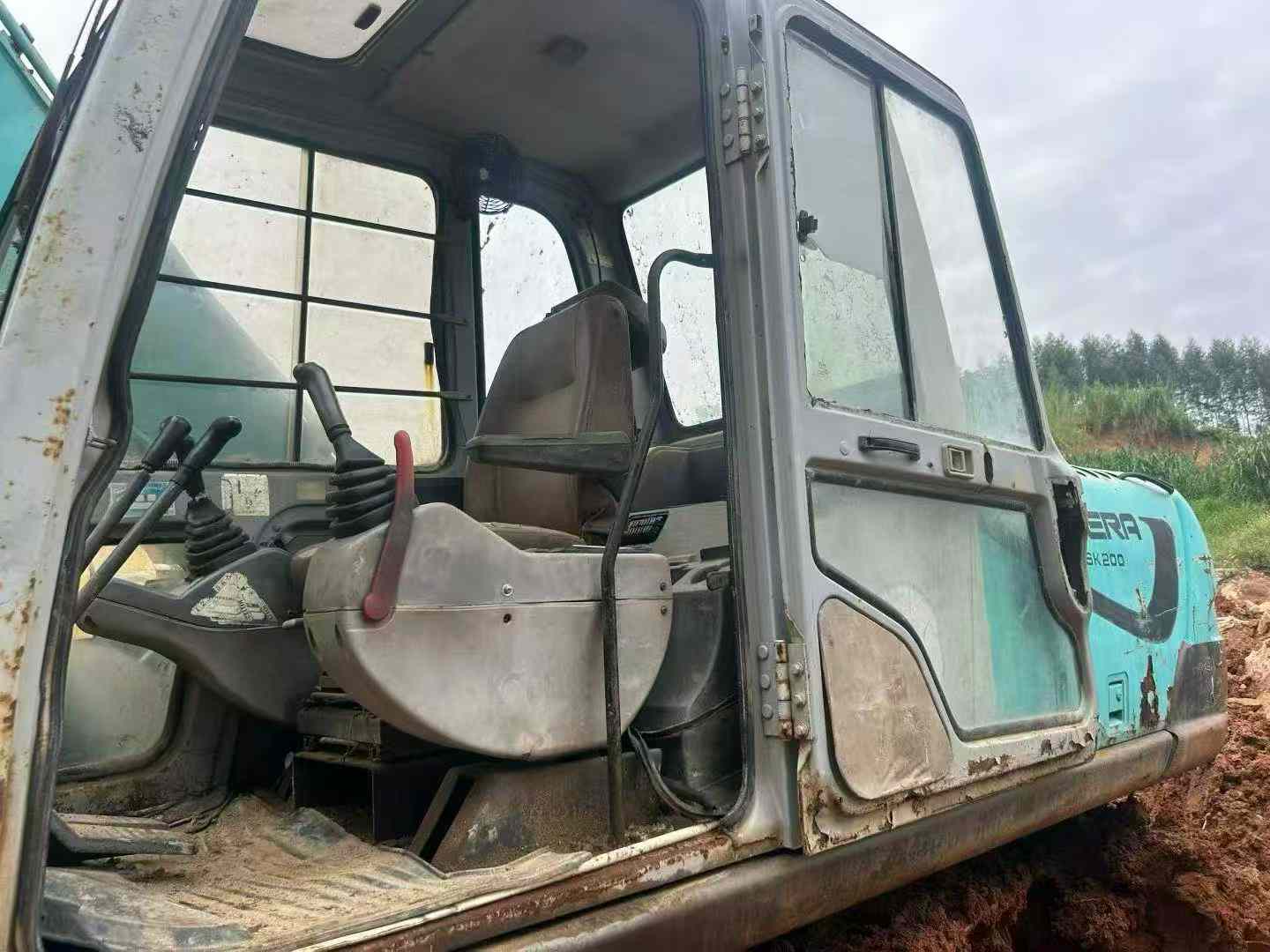 Used Kobelco SK200-5.5 Excavator 2016 Model / 8