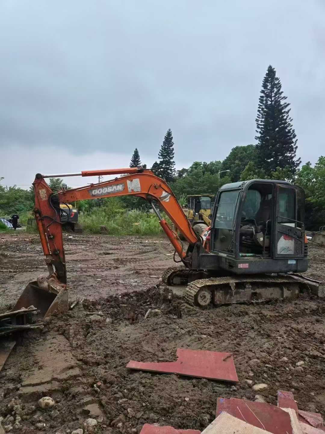 Used Doosan DX60 Excavator 2016 Model / 2