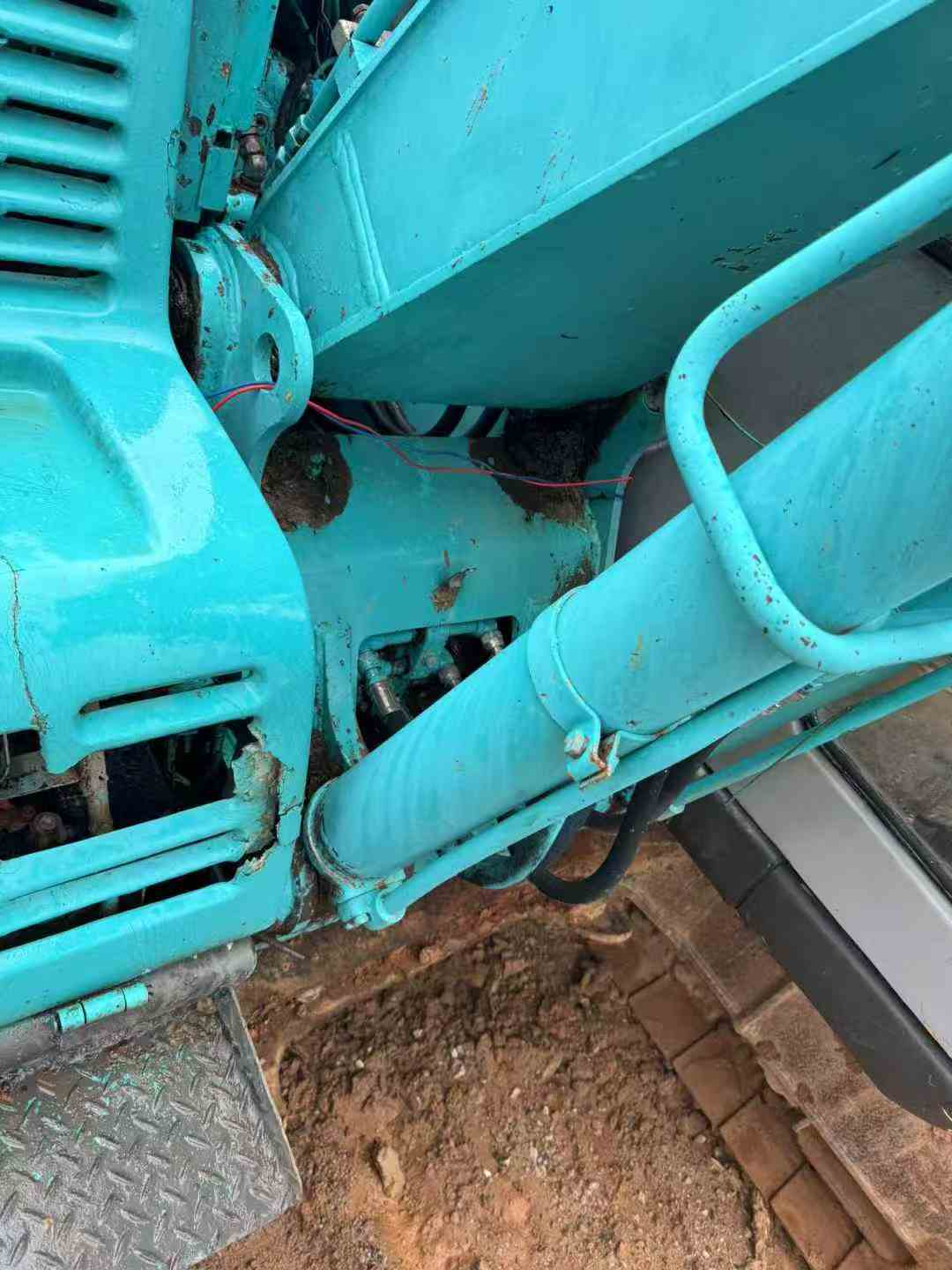 Used Kobelco SK120-5 Excavator 2016 Model / 3