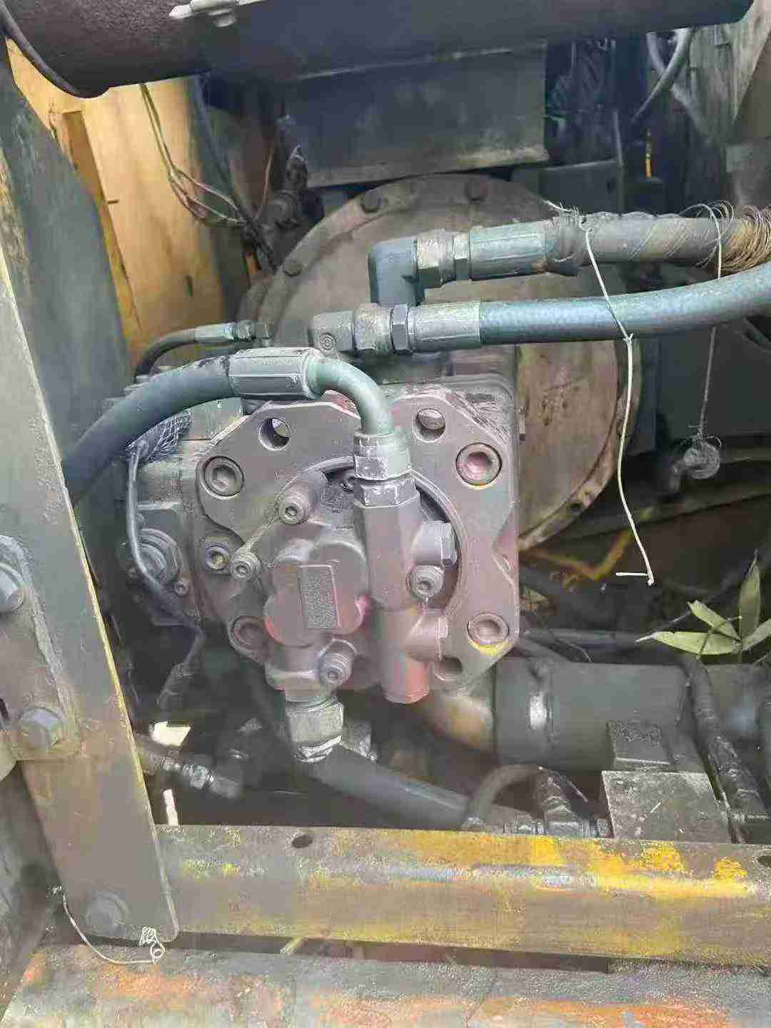 Used Hyundai 110LVS Excavator 2016 Model / 6