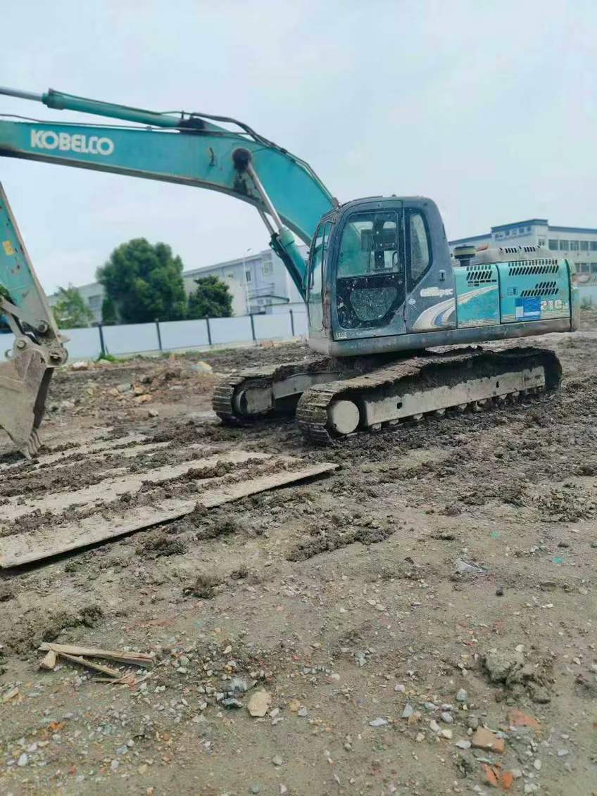 Used Kobelco SK210 Excavator 2016 Model