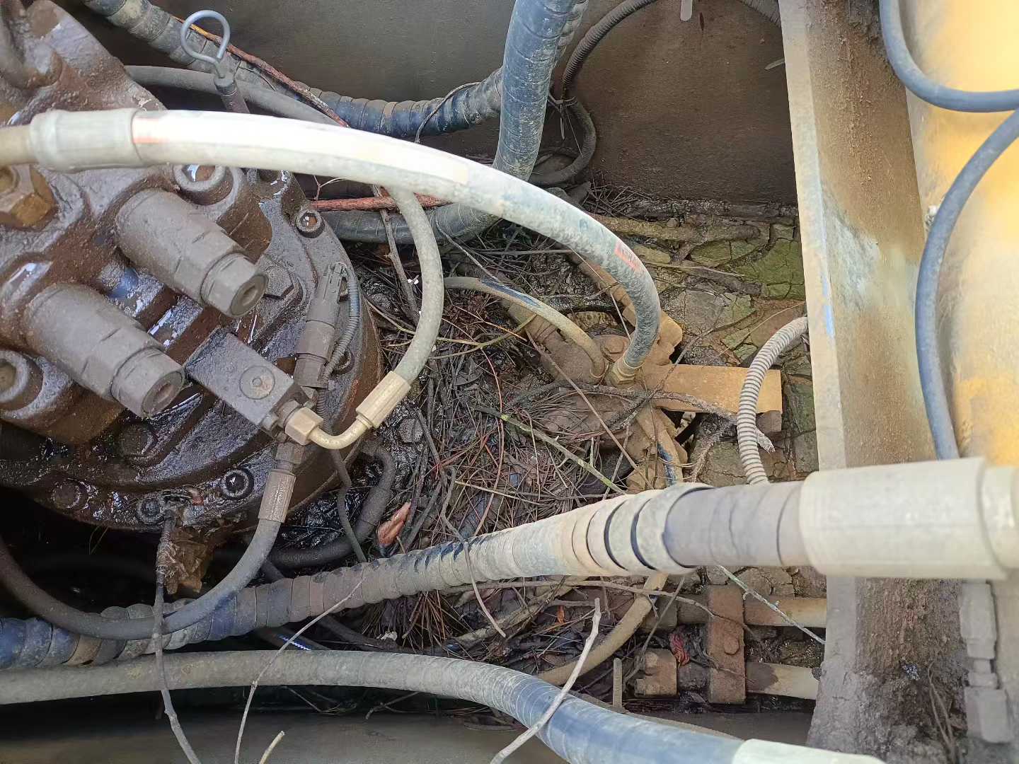 Used XCMG LW200 Excavator 2018 Model / 4