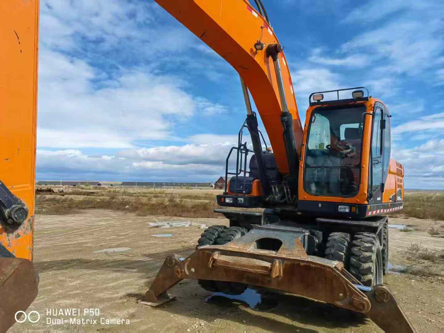 Used Doosan S210WV Excavator 2022 Model / 5