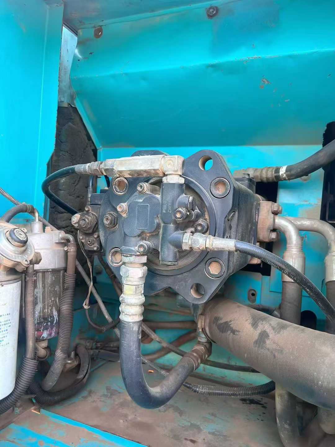 Used Kobelco SK200 Excavator 2016 Model / 3