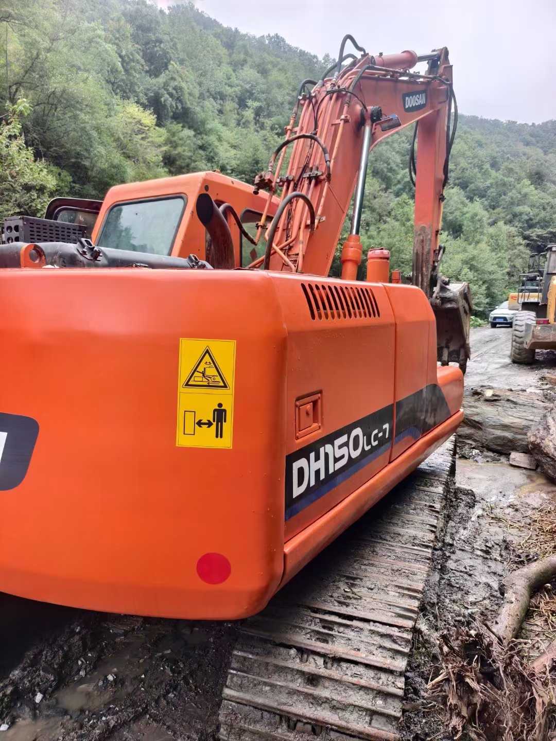 Used Doosan DX15 Excavator 2010 Model / 4