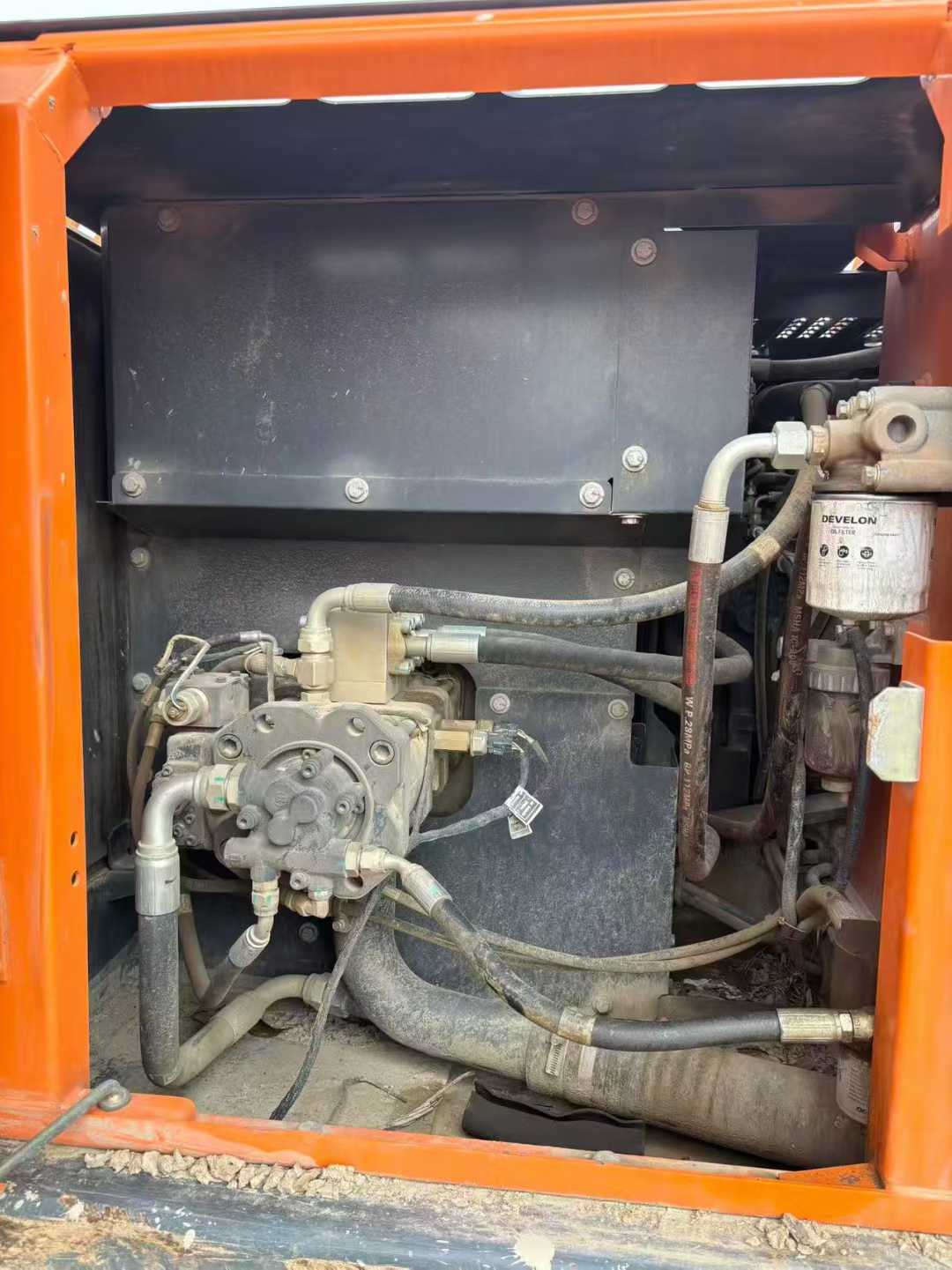 Used Doosan DX60 Excavator 2020 Model / 6