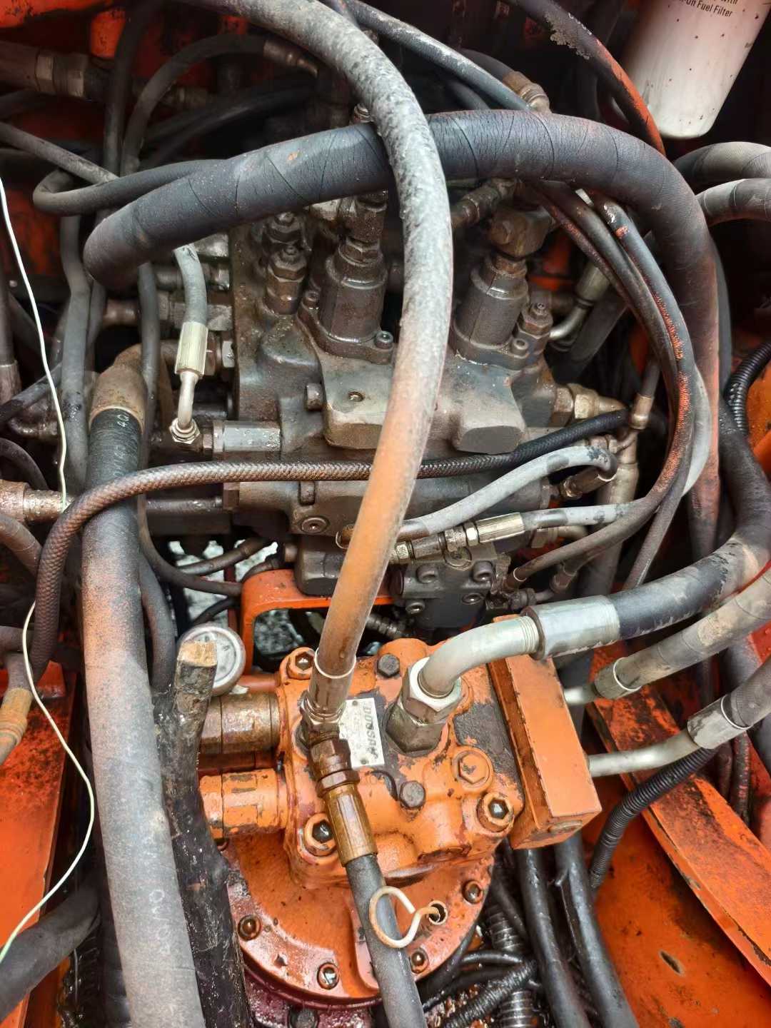 Used Doosan DX15 Excavator 2010 Model / 6