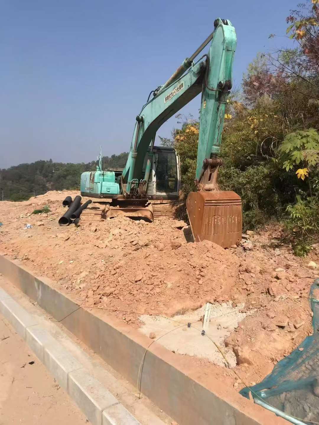 Used Kobelco SK200-6 Excavator 2016 Model