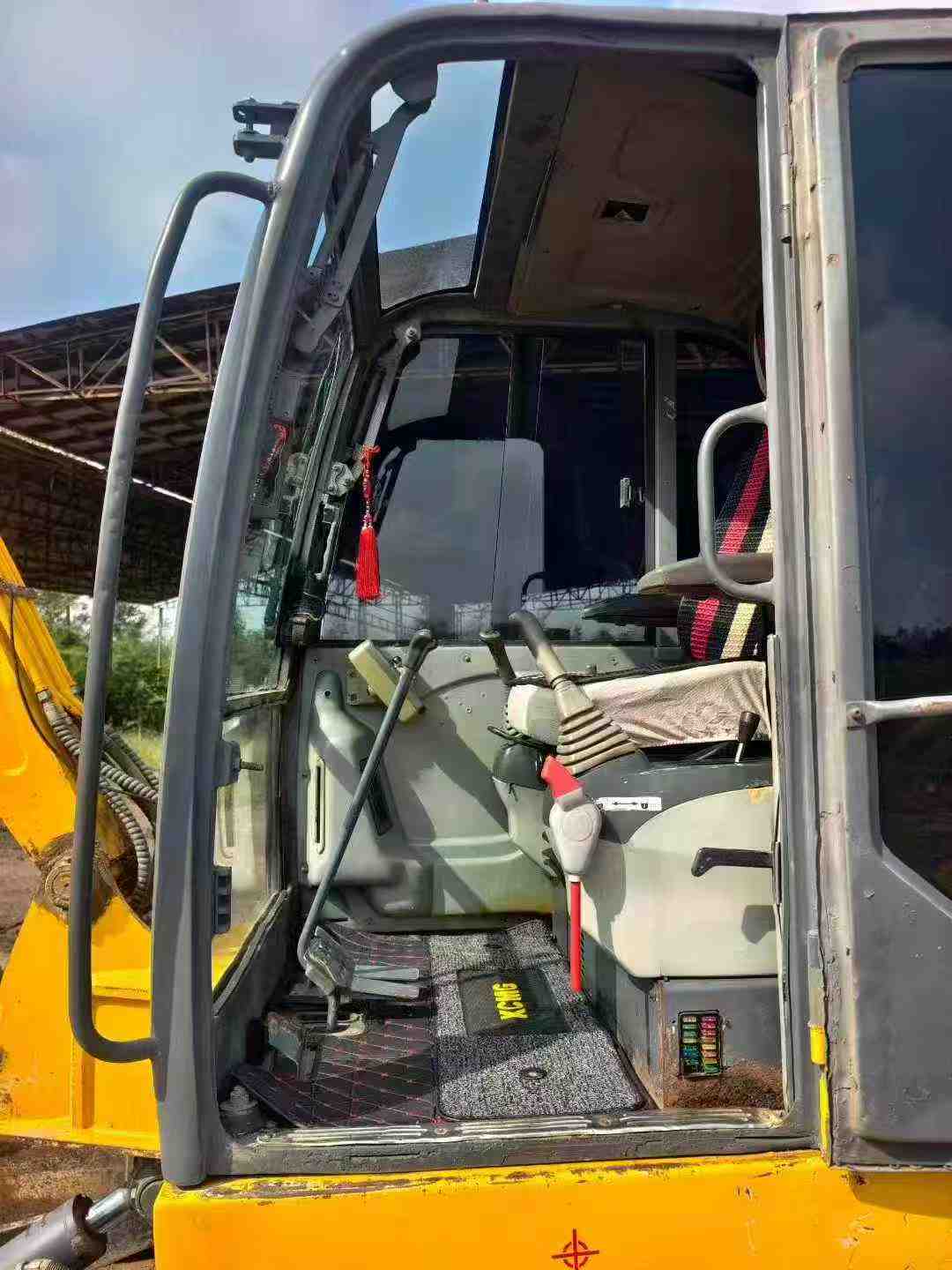 Used XCMG XE60 Excavator 2016 Model / 6