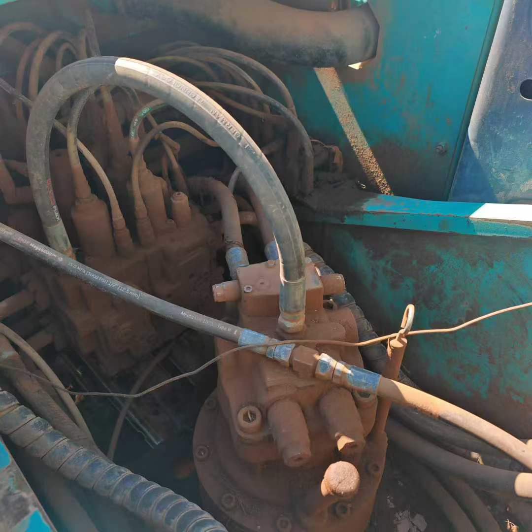 Used Kobelco SK210 Excavator 2016 Model / 4