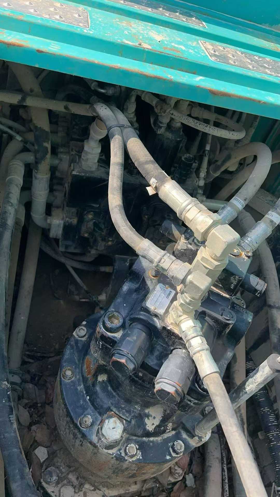 Used Kobelco SK210 Excavator 2017 Model / 3