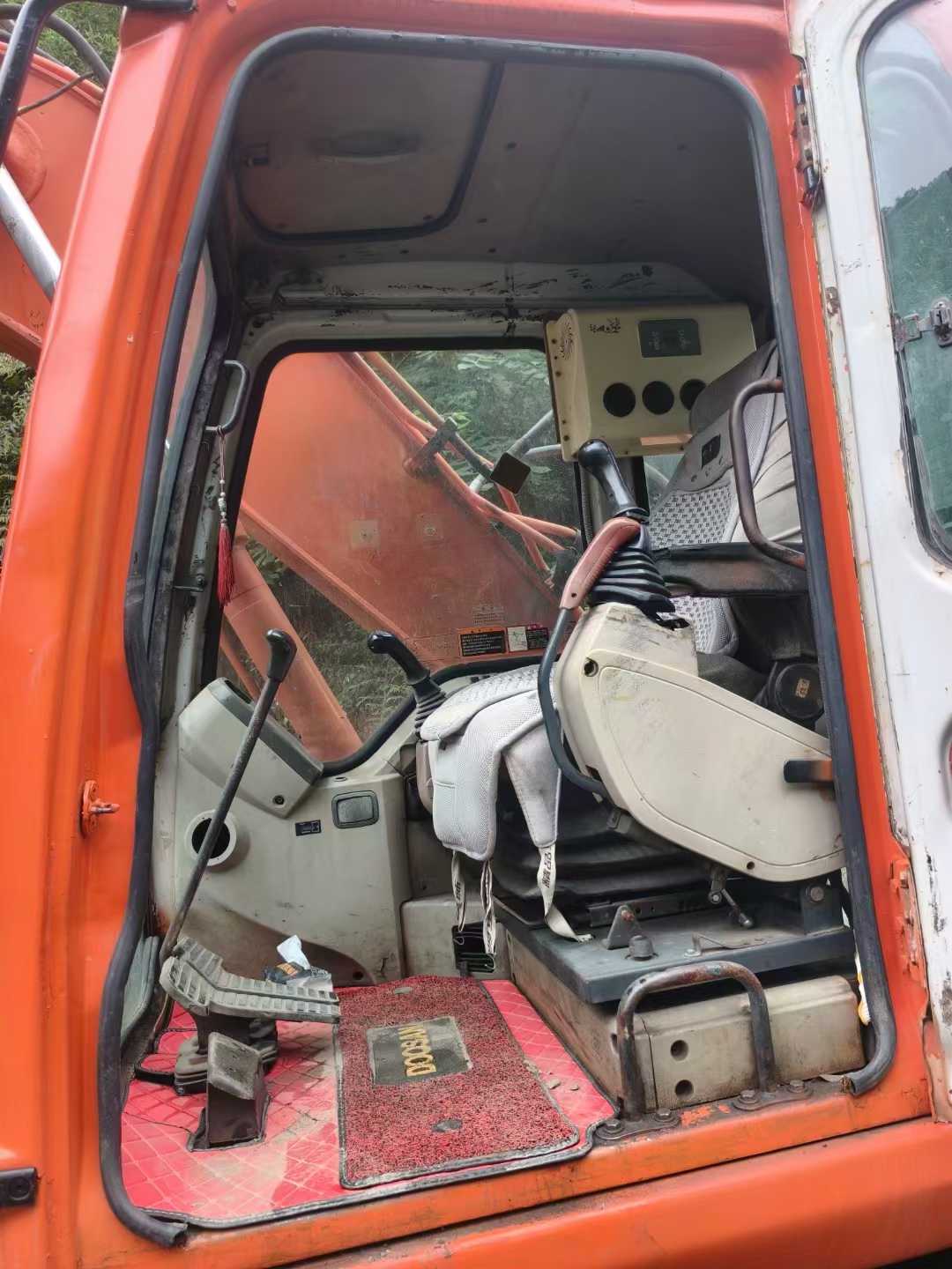 Used Doosan DX15 Excavator 2010 Model / 7