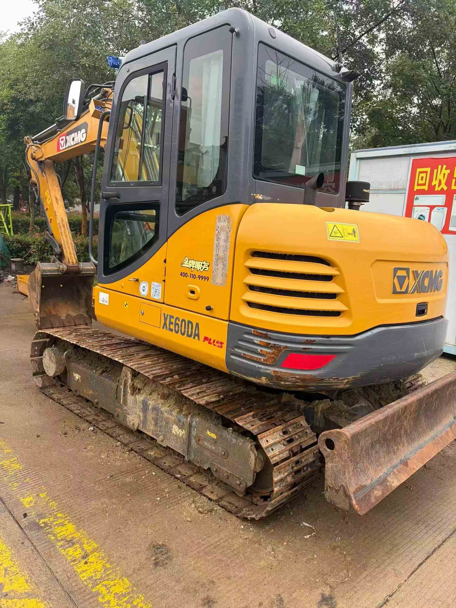 Used XCMG XE60 Excavator 2023 Model / 5