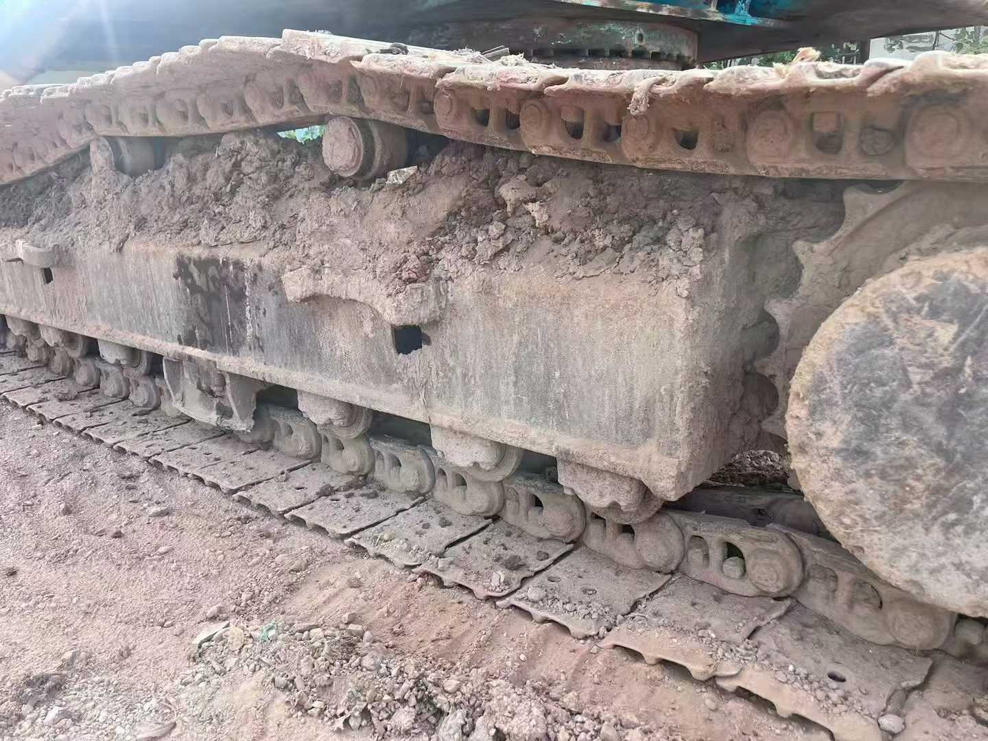 Used Kobelco SK200 Excavator 2016 Model / 2