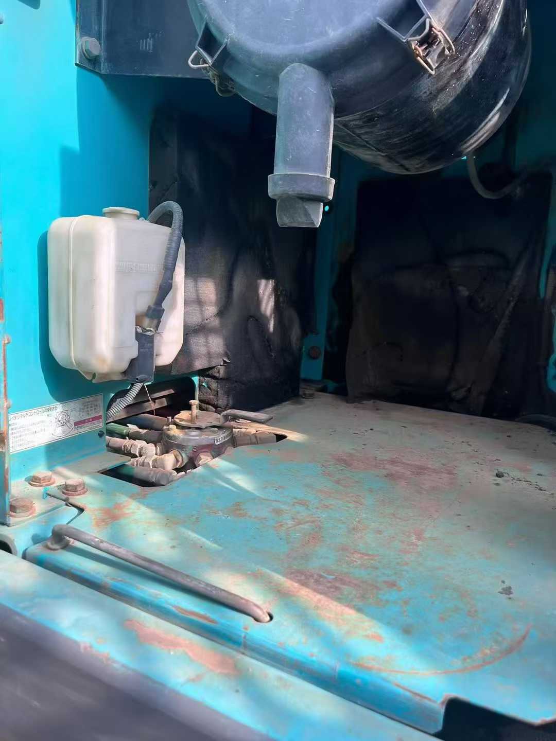 Used Kobelco SK200 Excavator 2016 Model / 4