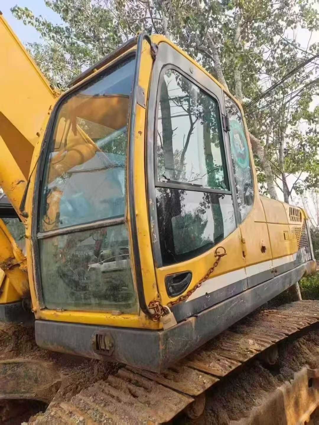 Used Hyundai HX305L Excavator 2016 Model / 4