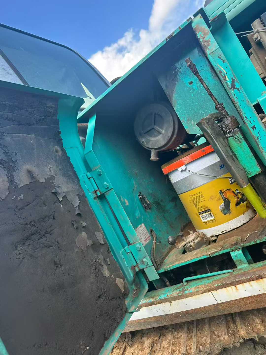 Used Kobelco SK200-10 Excavator 2016 Model / 3