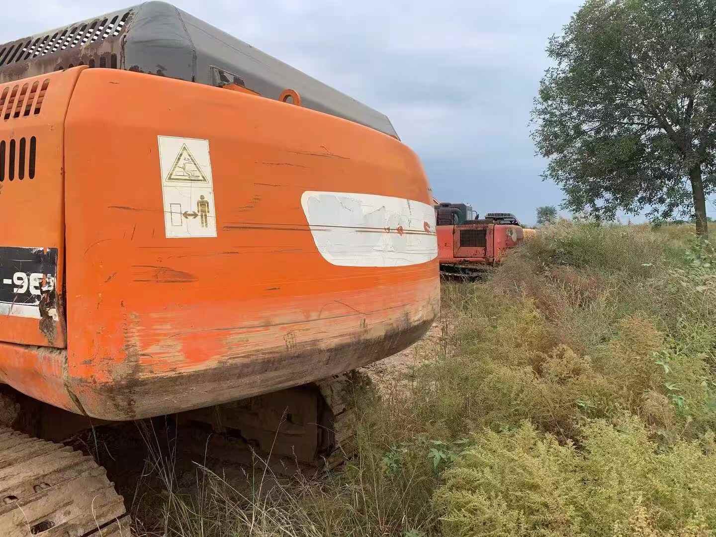 Used Doosan DX15 Excavator 2012 Model / 7