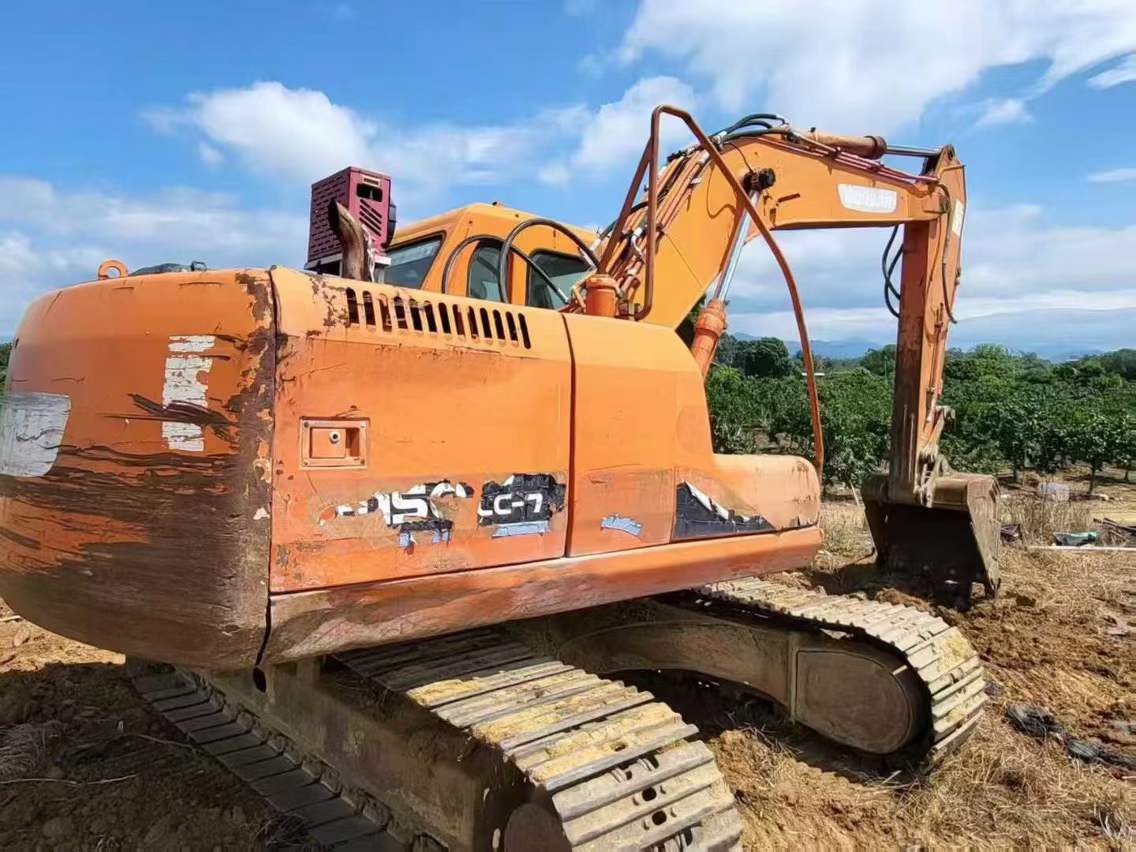 Used Doosan DX15 Excavator 2016 Model / 3