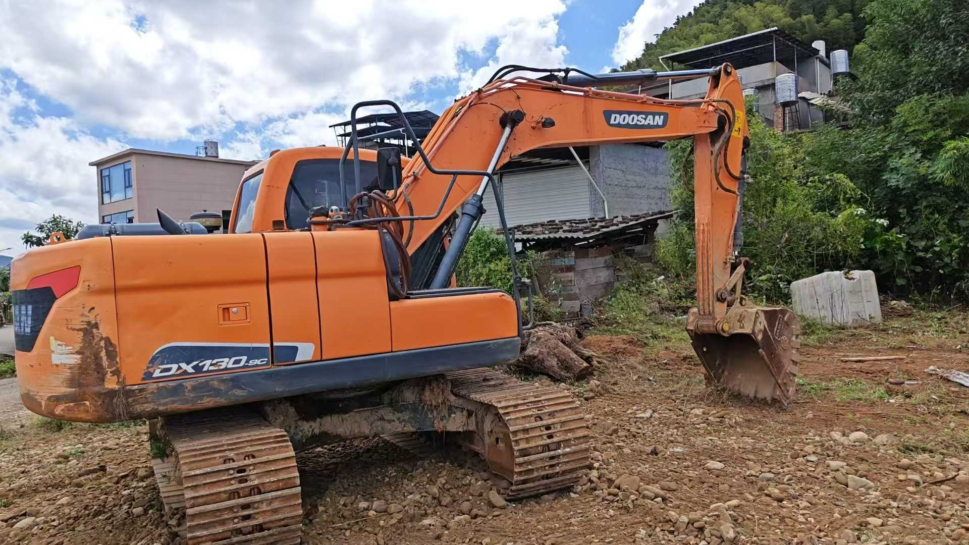 Used Doosan DX60 Excavator 2020 Model / 3