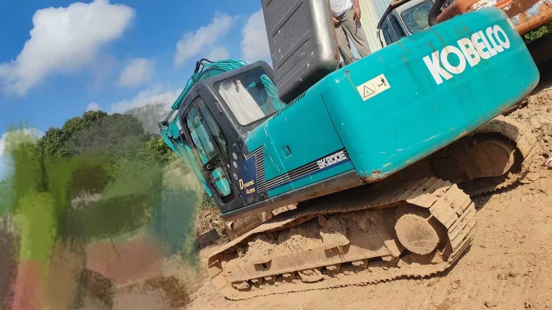 Used Kobelco SK200-6E Excavator 2016 Model