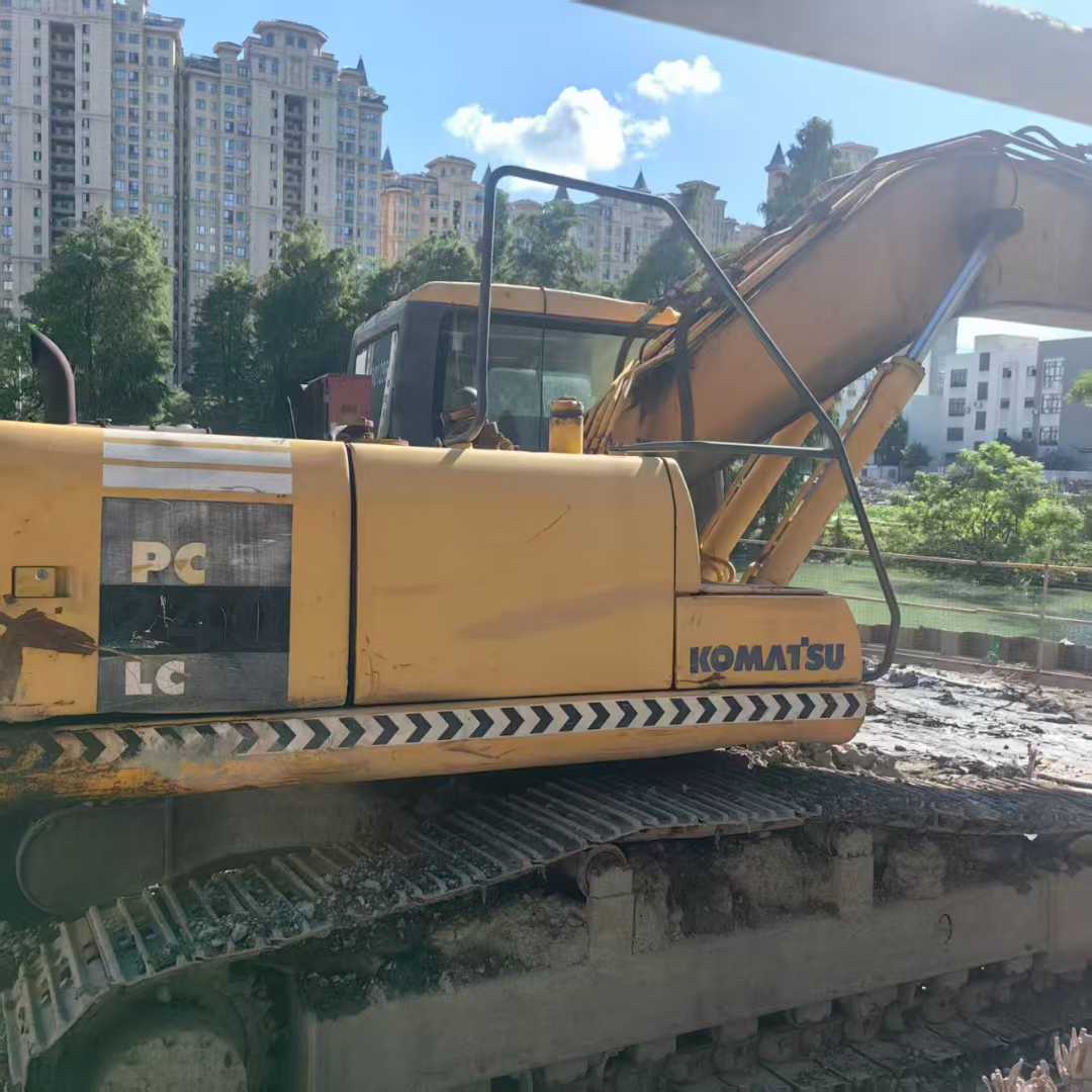 Used Komatsu PC210 Excavator 2016 Model