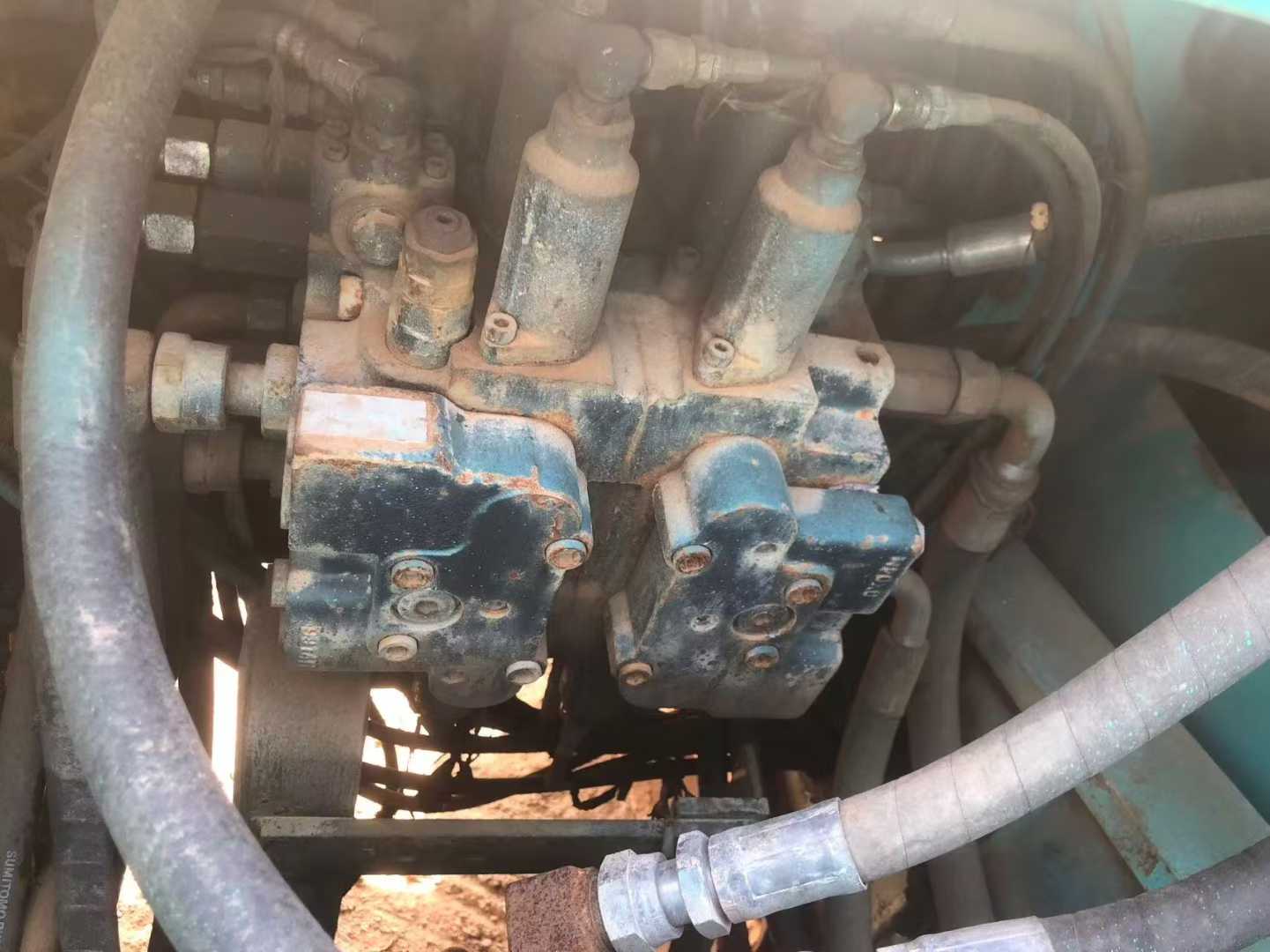 Used Kobelco SK200-6E Excavator 2016 Model / 6