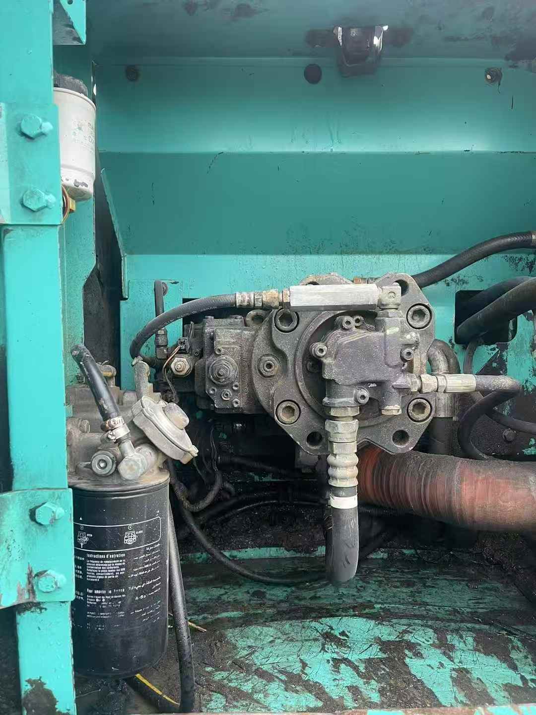 Used Kobelco SK200 Excavator 2016 Model / 6