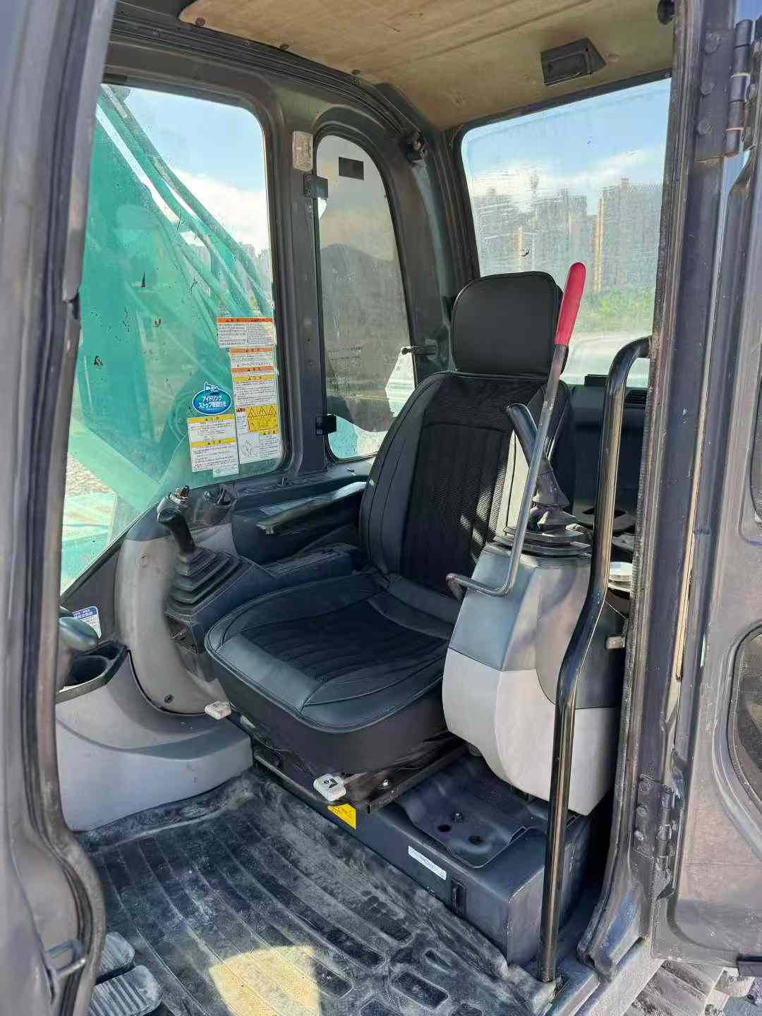 Used Kobelco SK200 Excavator 2016 Model / 7