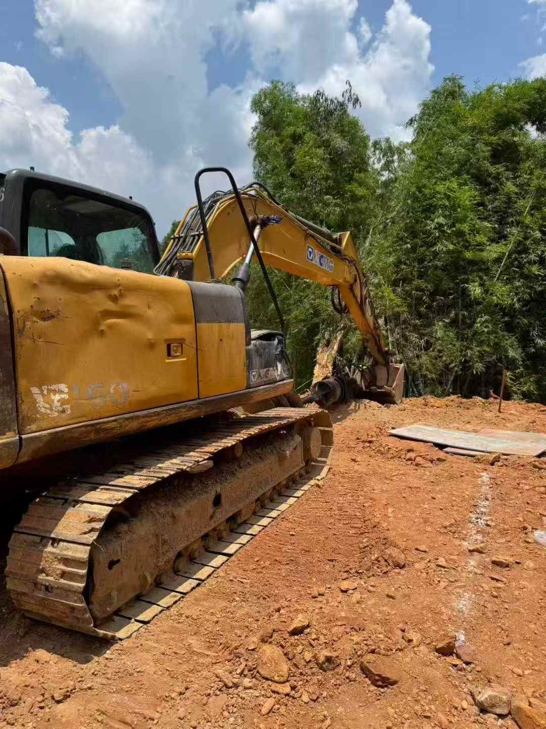 Used XCMG XE135B Excavator 2015 Model