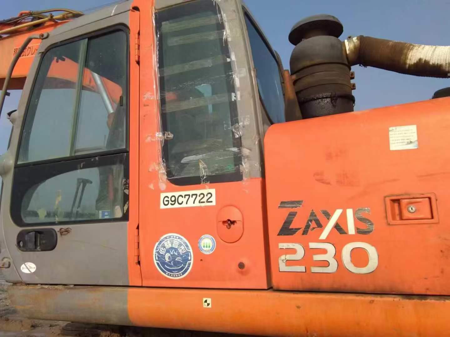 Used Hitachi ZAXIS200 Excavator 2016 Model