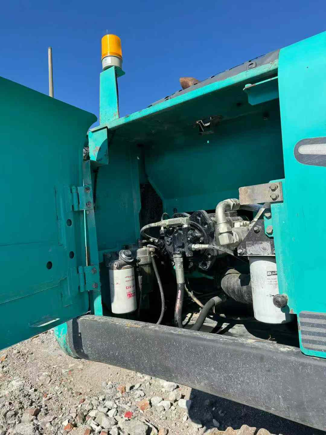 Used Kobelco SK200 Excavator 2016 Model / 4