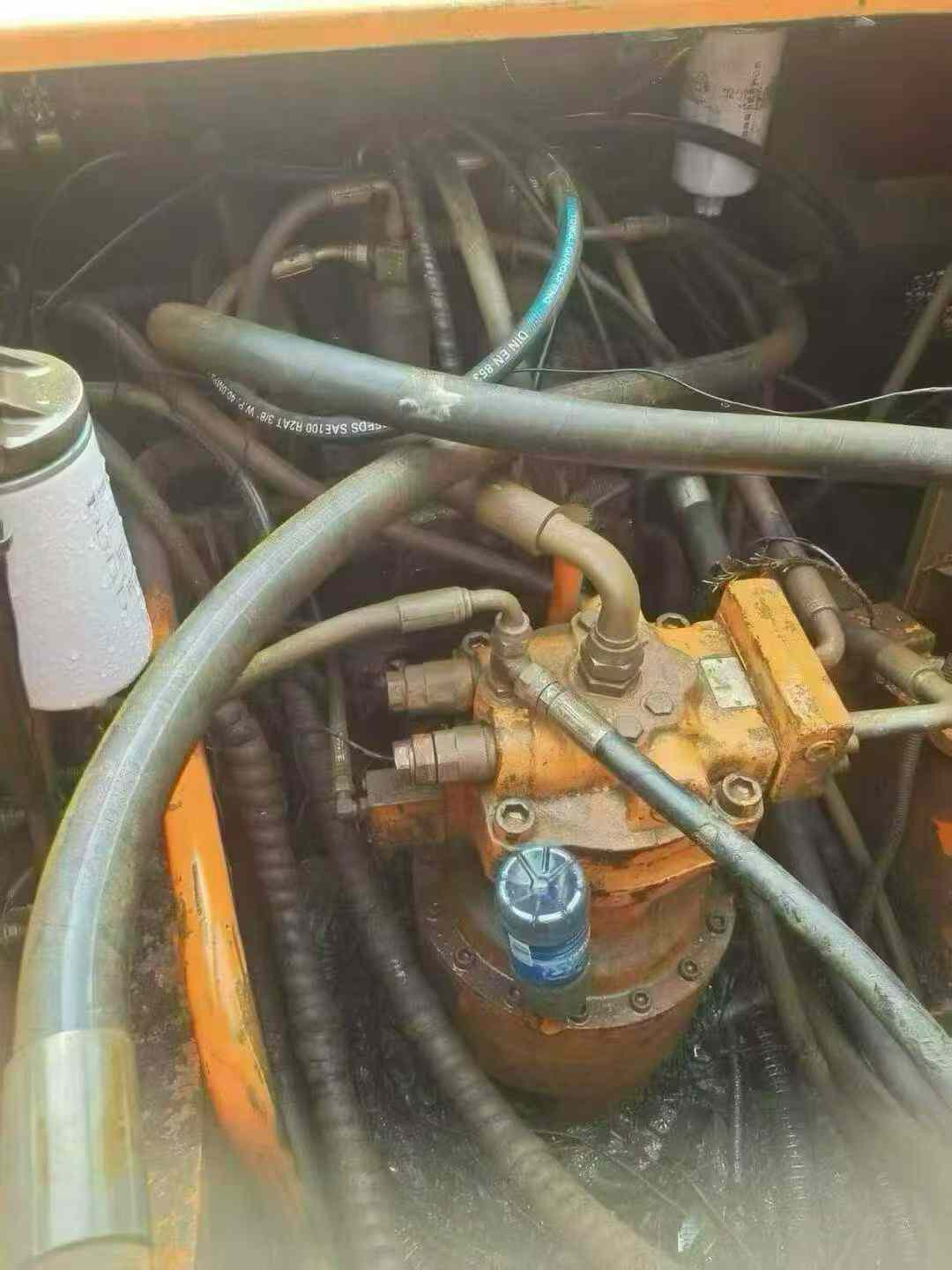 Used Doosan DH220-7 Excavator 2016 Model / 3