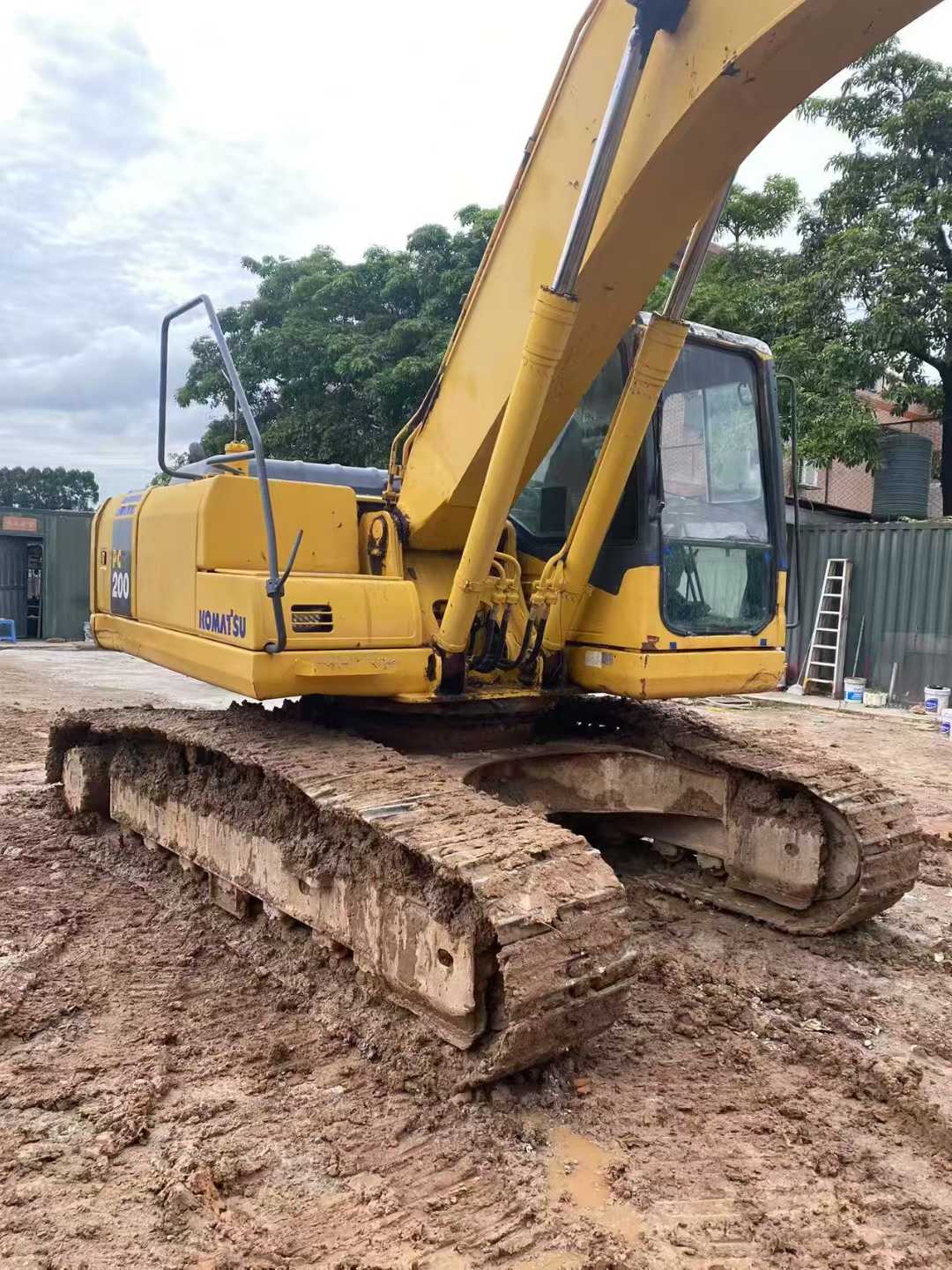 Used Komatsu PW200-7 Excavator 2016 Model