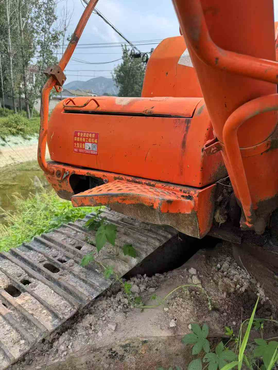 Used Doosan DH220-7 Excavator 2016 Model / 7