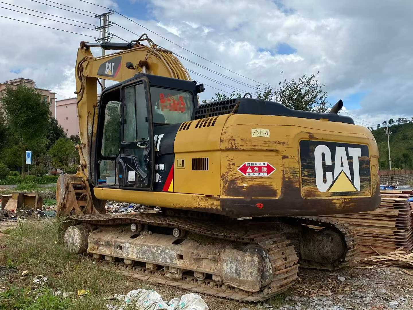 Used Caterpillar 320D Excavator 2014 Model