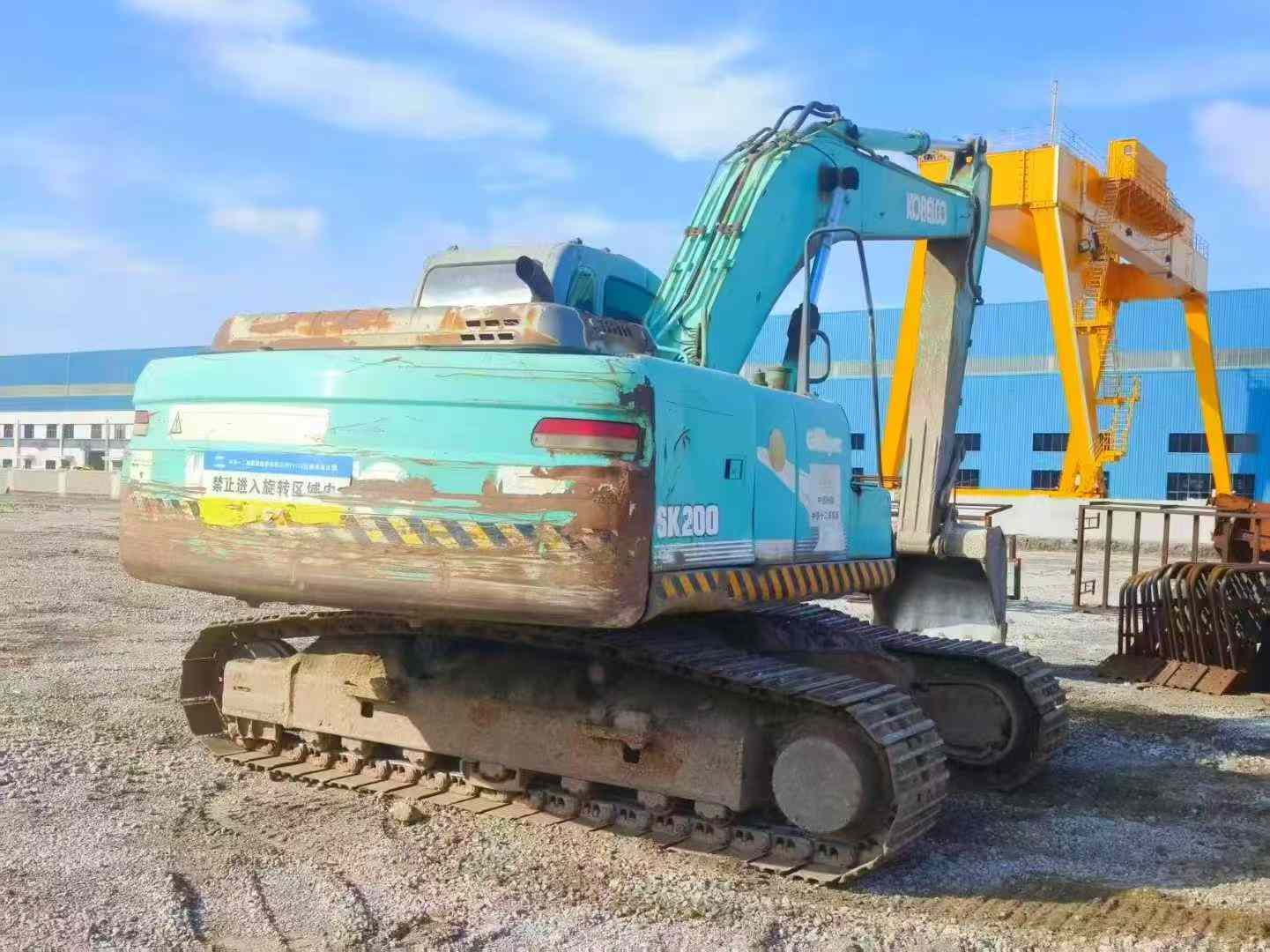 Used Kobelco SK200 Excavator 2016 Model / 3