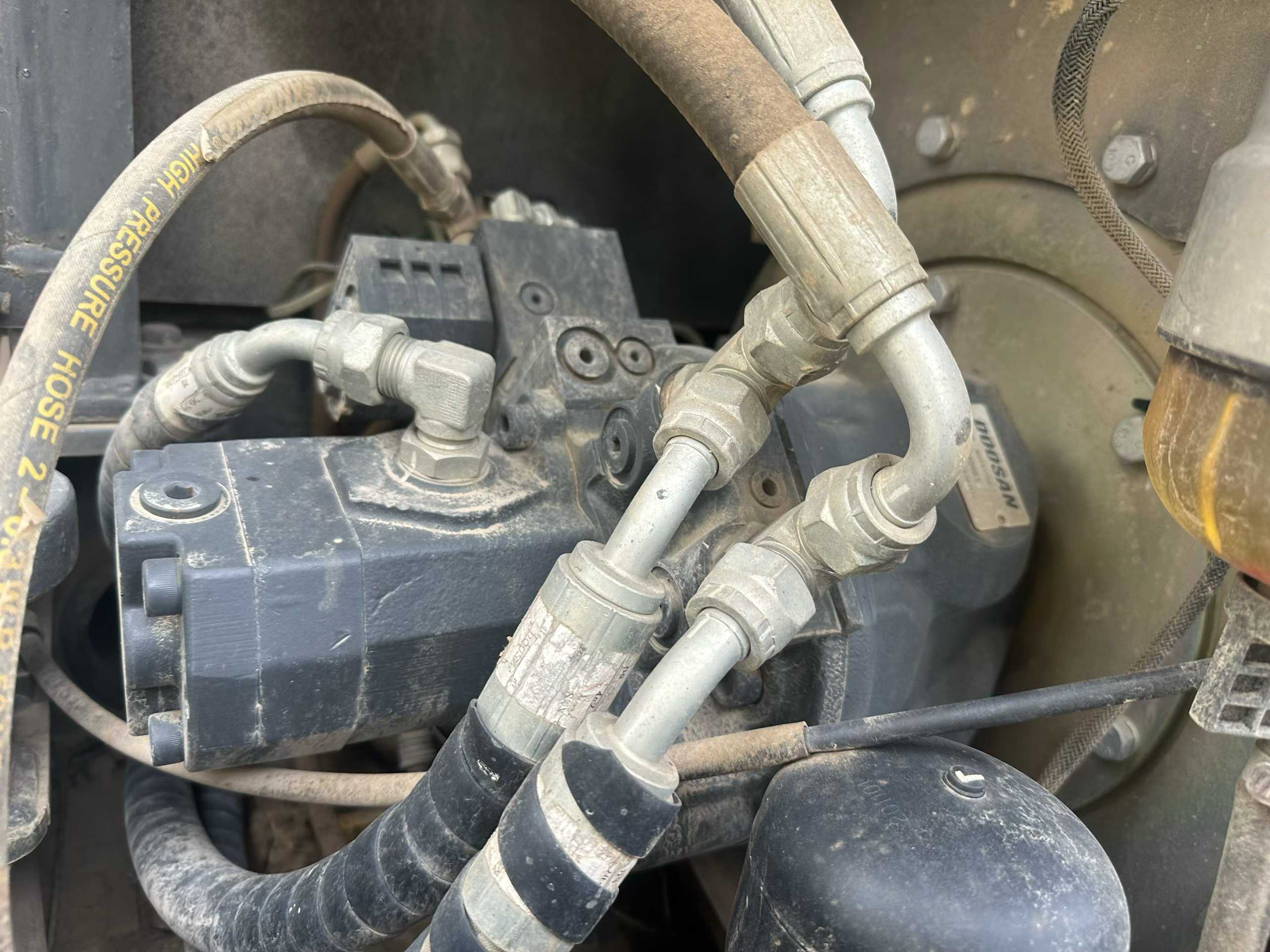 Used Doosan DX60 Excavator 2021 Model / 7