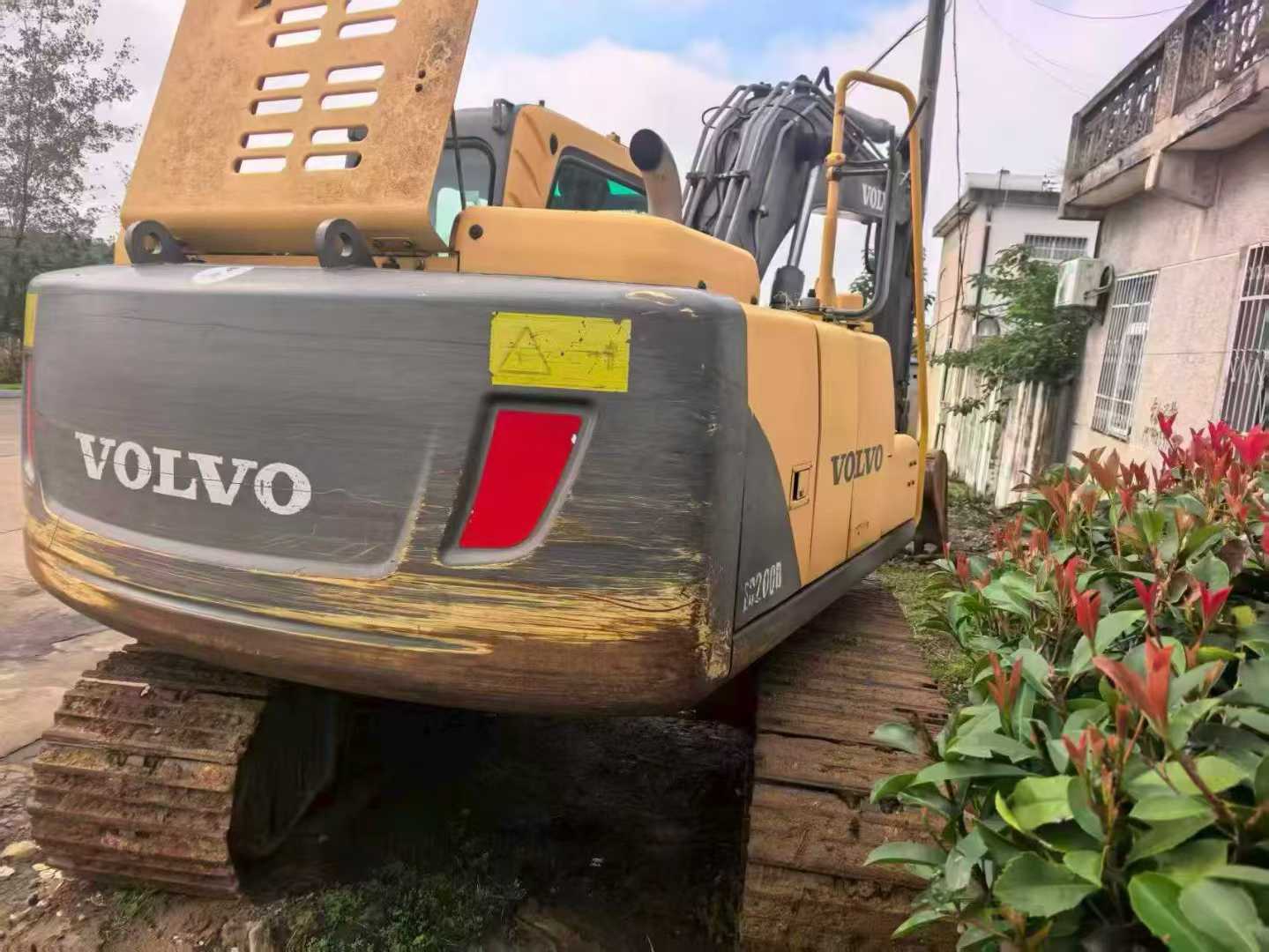 Used Volvo EC140 Excavator 2015 Model