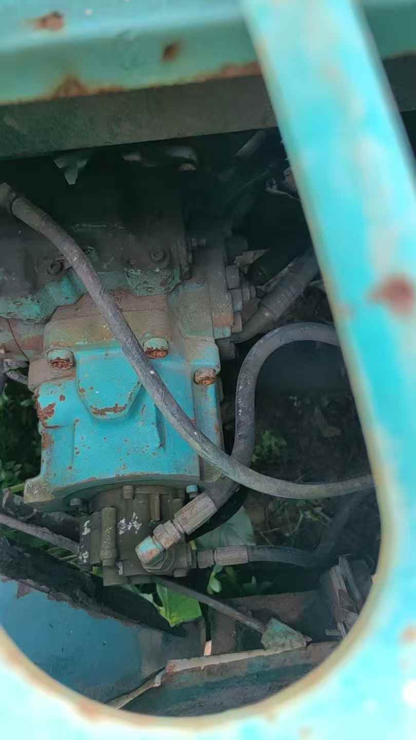 Used Kobelco SK200-5.5 Excavator 2016 Model / 5