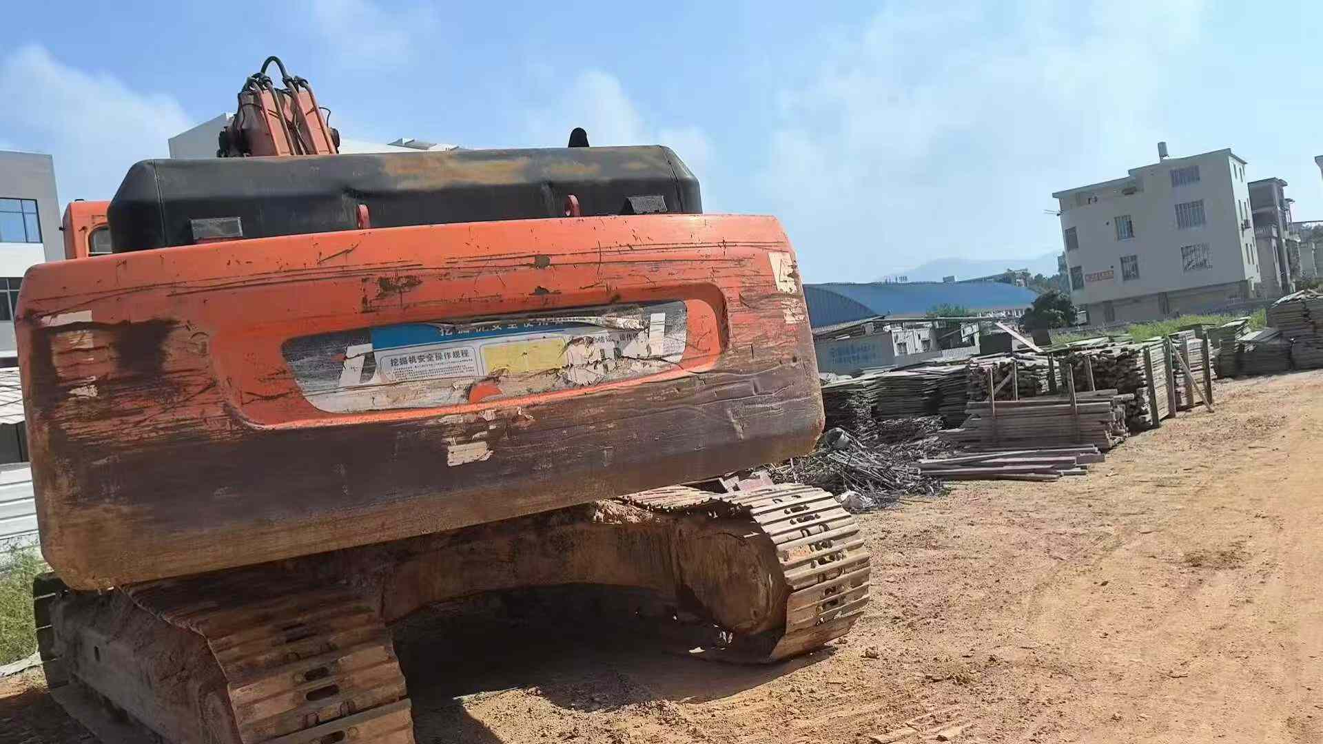 Used Doosan DL300 Excavator 2016 Model / 2