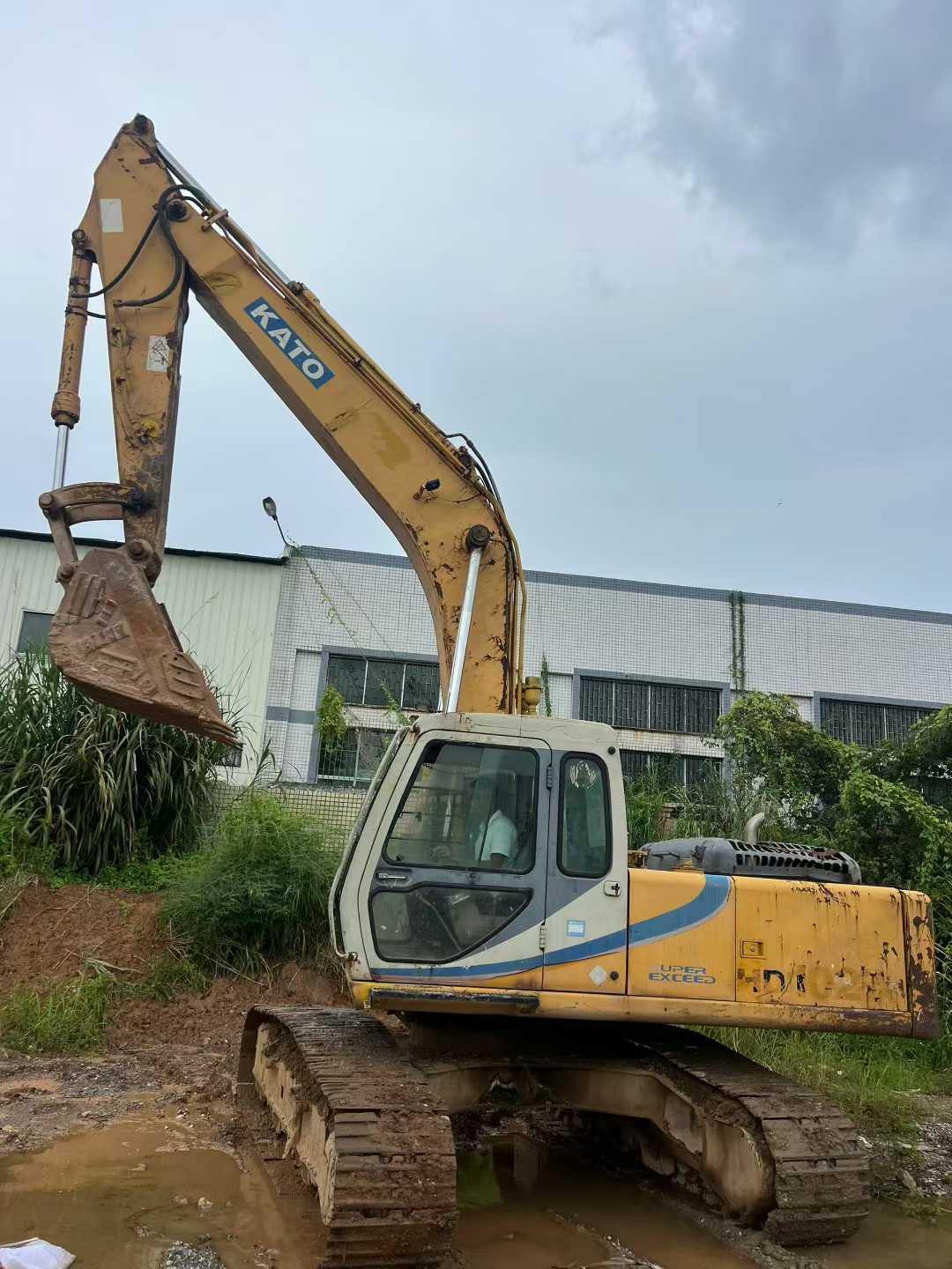 Used Kato HD1023 Excavator 2016 Model