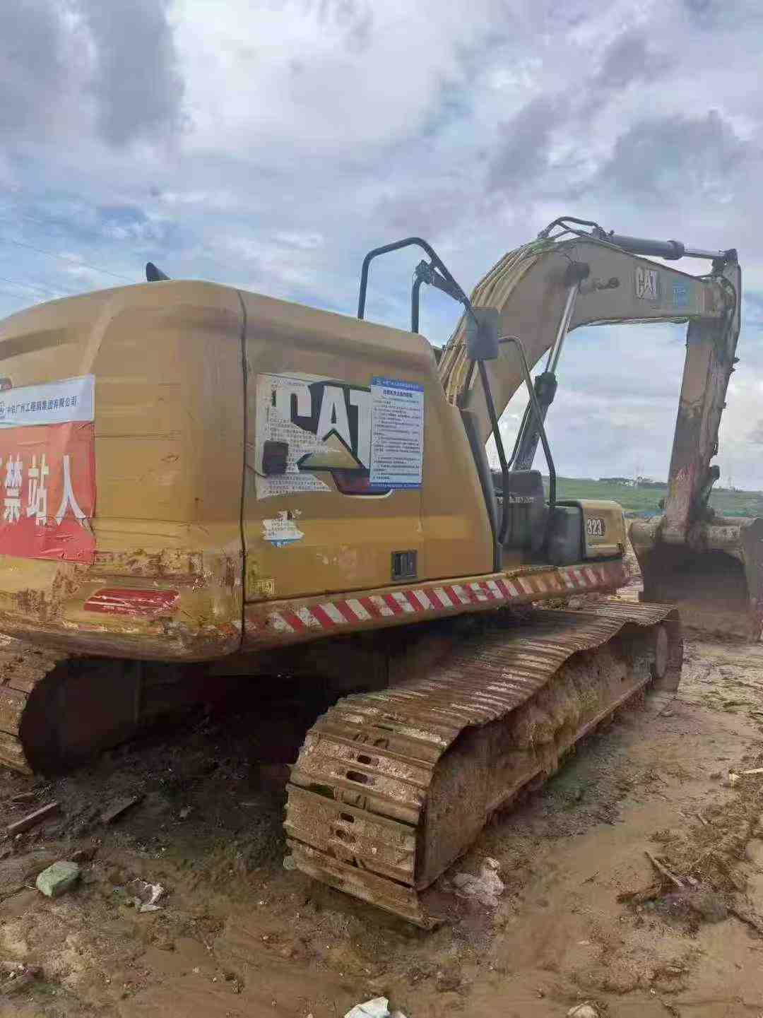 Used Caterpillar 323 Excavator 2021 Model