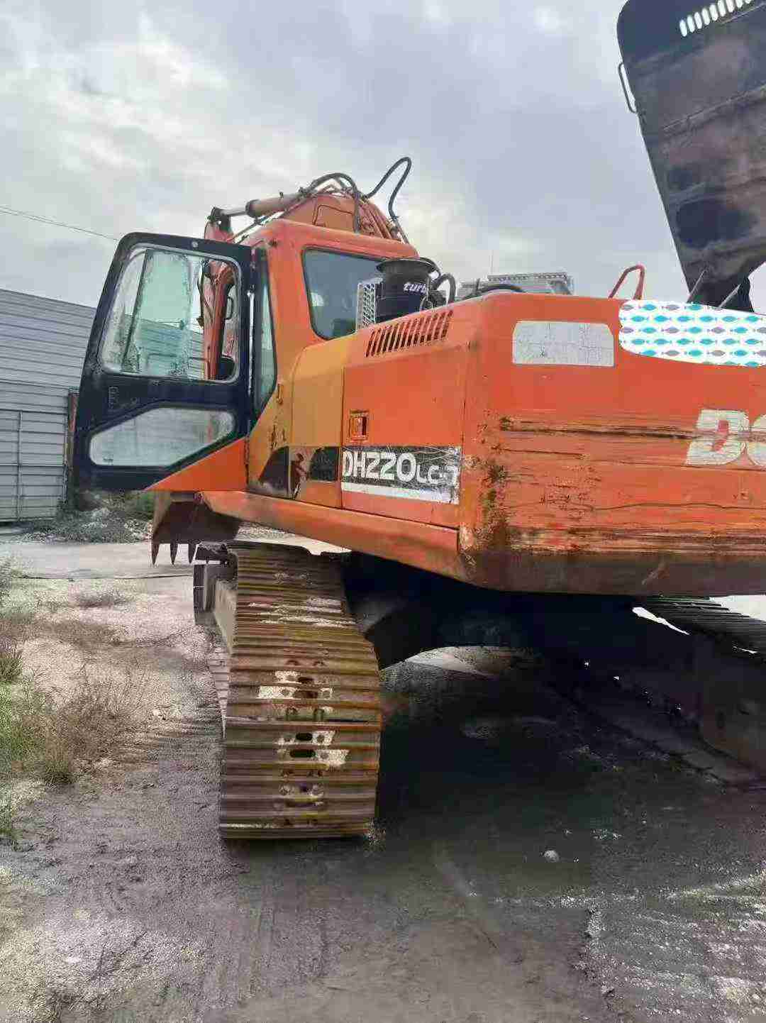 Used Doosan DH220-7 Excavator 2016 Model
